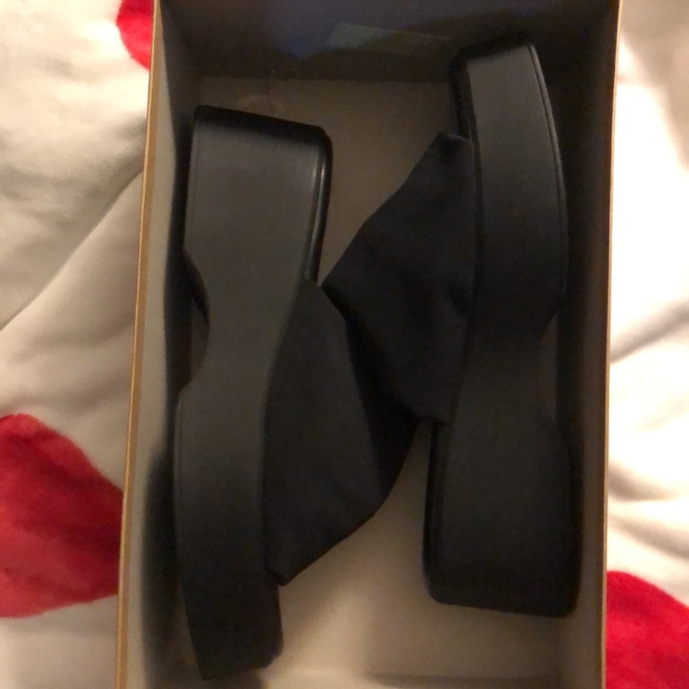 Steve Madden slinky30 in black